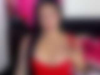 Live cam show with isamey1 - Flashing on Latina Girls