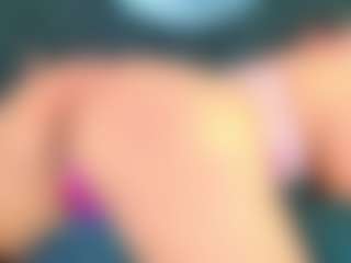 Live cam show with JessicaBannkss - Oil on xxxlivecams.org