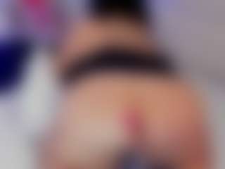 Live cam show with kateortega - Glasses on live18s.com