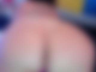 Performer in webcam MILF kateortega in streaming live