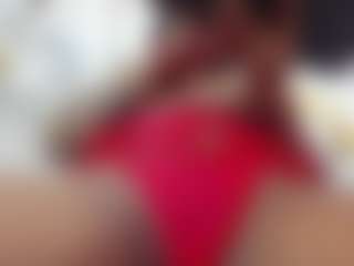 Live cam show with NahirKhan - Dildo Mature on xxxlivecams.org