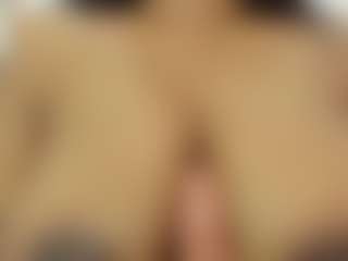 Live cam show with NahirKhan - Bedroom Black on LiveSexCams6 | colombia