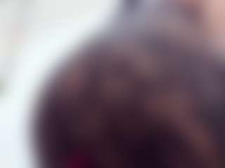 Live cam show with NahirKhan - Ebony MILF on Milfs Live