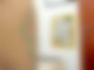 NahirKhan MILF webcam performer live streaming