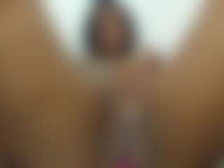 Live cam show with NahirKhan - Brown Eyes Mature on Camsoda