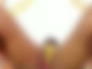 Live cam show with NahirKhan - Athletic Middle Aged on CamwithHer