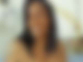 Live cam show with NahirKhan - Ebony MILF on WildCum