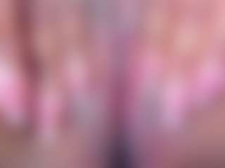 Live cam show with NahirKhan - Ebony Middle Aged on Camming Site