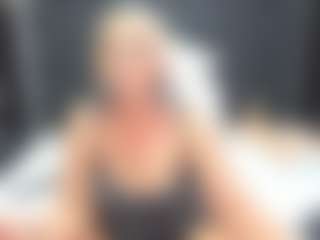 Live cam show with TaboodirtyLove - Mature on livesuperchat.net