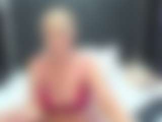 Live cam show with TaboodirtyLove - BBW Mature on Uber Horny