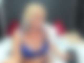 Live cam show with TaboodirtyLove - Cosplay Curvy on Camsoda.co