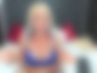 Live cam show with TaboodirtyLove - Cosplay Curvy on x69.live