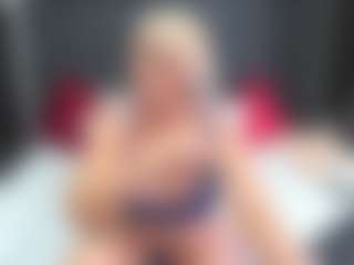 Live cam show with TaboodirtyLove - Blowjob Mature on friskycurves.com