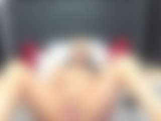 TaboodirtyLove MILF webcam performer live streaming