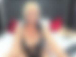 TaboodirtyLove MILF webcam performer live streaming