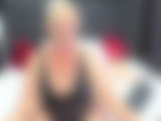 TaboodirtyLove's Live Sex Cam Show