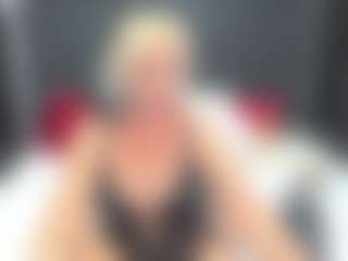 Live cam show with TaboodirtyLove - Brown Eyes Mature on Milfs Live