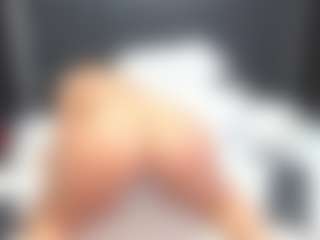 TaboodirtyLove MILF webcam performer live streaming