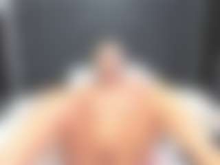 TaboodirtyLove MILF webcam performer live streaming