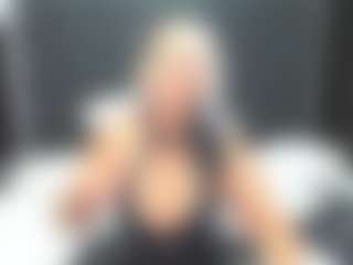 TaboodirtyLove MILF webcam performer live streaming