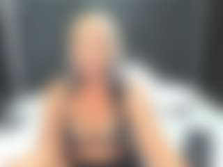 TaboodirtyLove MILF webcam performer live streaming