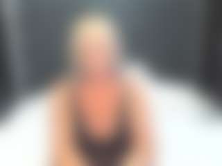 Live cam show with TaboodirtyLove - Blonde Hair on madthumbs