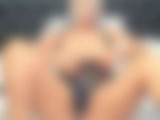 TaboodirtyLove's Live Sex Cam Show