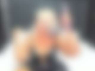 Modelka MILF TaboodirtyLove nadaje na żywo