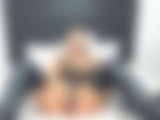 TaboodirtyLove's Live Sex Cam Show