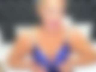 Live cam show with TaboodirtyLove - BBW MILF on Lustler