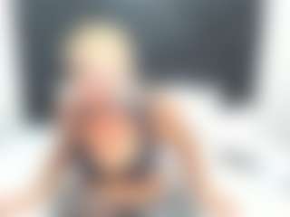 Live cam show with TaboodirtyLove - Bedroom Mature on CamwithHer