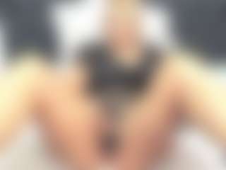 TaboodirtyLove's Live Sex Cam Show