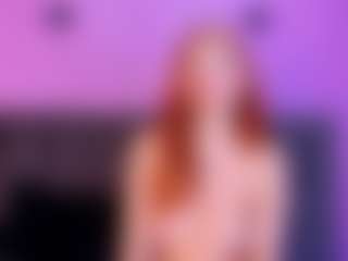 Live cam show with CandyPoppy - Shaved Pussy on Hubzter Live