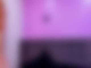 Live cam show with CandyPoppy - Red Hair Teen (18+) on livesuperchat.net