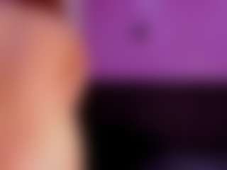 Live cam show with CandyPoppy - Red Hair on iamadamtest123.com