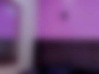 Live cam show with CandyPoppy - Red Hair on Camsoda