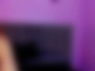 Live cam show with CandyPoppy - Spank Red Hair on Camsoda