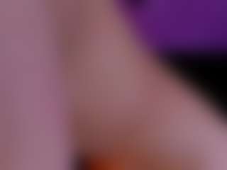Live cam show with CandyPoppy - Teen (18+) on Camsoda