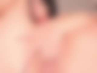 Live cam show with CintyaLeiner - Big Tits on x69.live