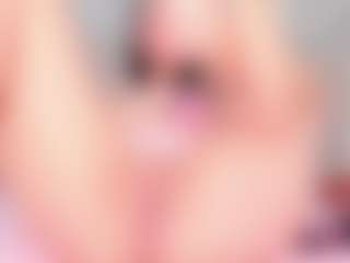 Live cam show with CintyaLeiner - Thong on intimatelivegirls.com