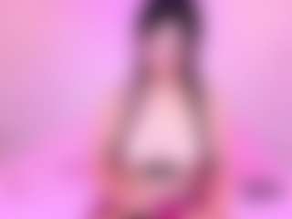 Live cam show with CintyaLeiner - Ride Torso on Camiplay Live