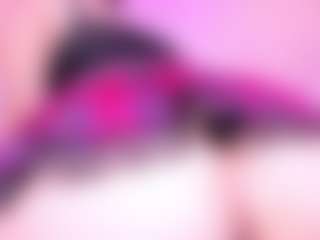 Live cam show with CintyaLeiner - Latina Petite on Hubzter Live | colombia