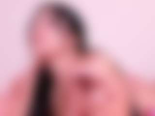 Live cam show with CintyaLeiner - Latina on Mixed Magazine Live | colombia