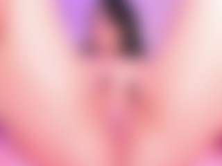 Live cam show with CintyaLeiner - Public Lovense on Camsoda