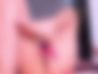 CintyaLeiner's Live Sex Cam Show