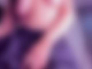 Live cam show with CintyaLeiner - Dildo Or Vibrator on Camsoda