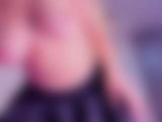 CintyaLeiner's Live Sex Cam Show