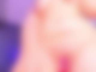Live cam show with CintyaLeiner - Bedroom Teen (18+) on livesuperchat.net