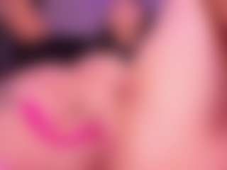 CintyaLeiner's Live Sex Cam Show