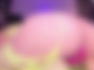 Live cam show with CintyaLeiner - Petite Toys on EXY